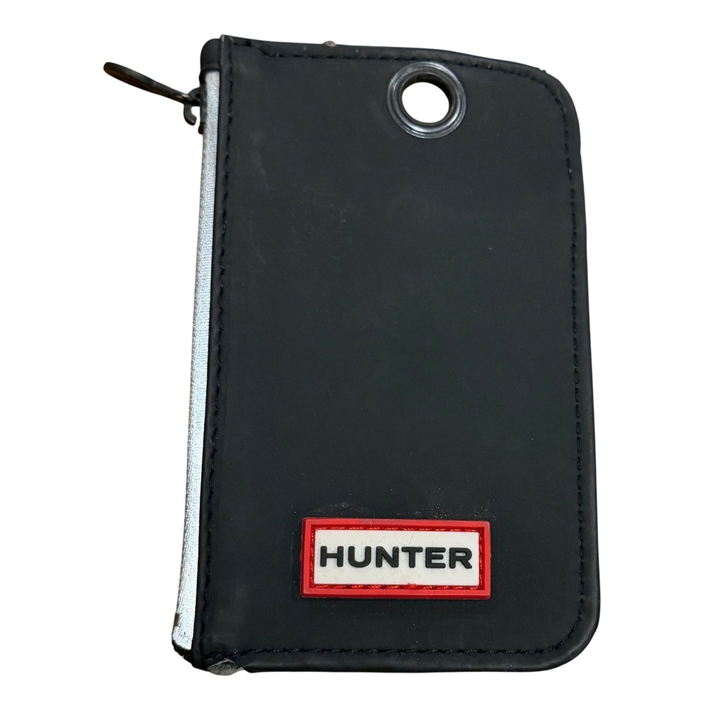 Hunter Black Rubberized Card Holder Zip Wallet ID Window